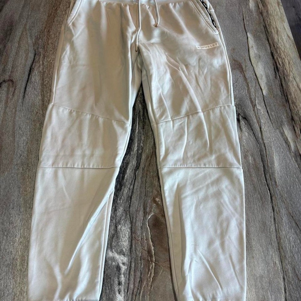 HURLEY ADVENTURE CARGO JOGGERS SANDSTORM COLOR SIZE MENS LArge - Picture 2 of 6